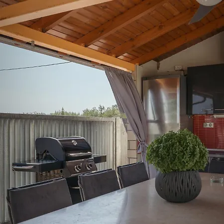 Ninemia Sea Side Holiday home