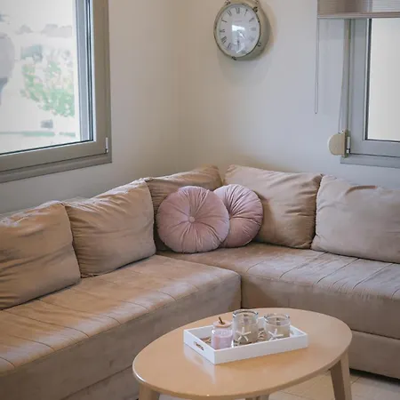 Ninemia Sea Side Holiday home *