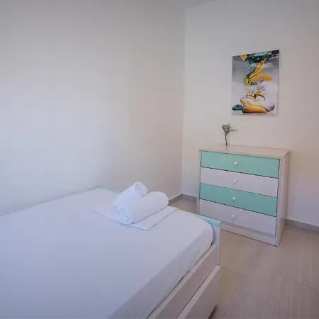 Ninemia Sea Side * Ayios Mamas